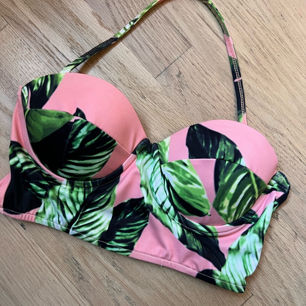 XS Albion Fit Palm Print swimsuit top